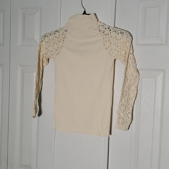 Intimately free people high neck netted sleeve - Picture 2 of 5